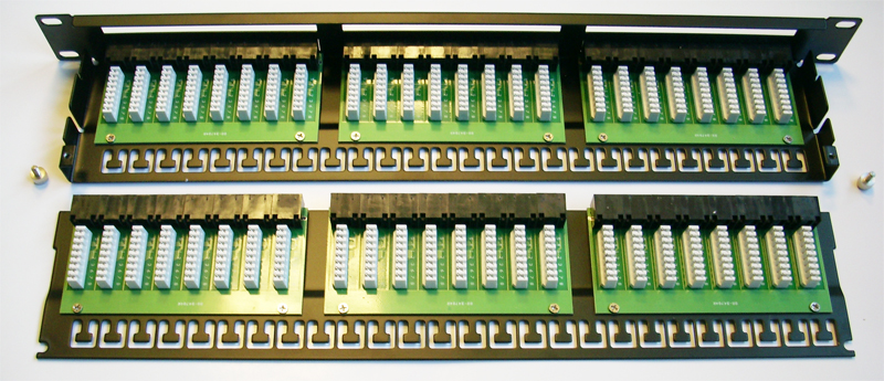 Obrázek DATACOM Patch panel 48p. Cat5e 1U BK 8x6p. Modul, UTP, 19"