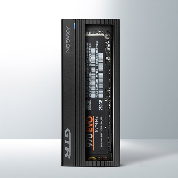 Obrázek AXAGON EEM2-GTR, USB-C 3.2 Gen 2 - M.2 NVMe SSD kovový THIN RIB box