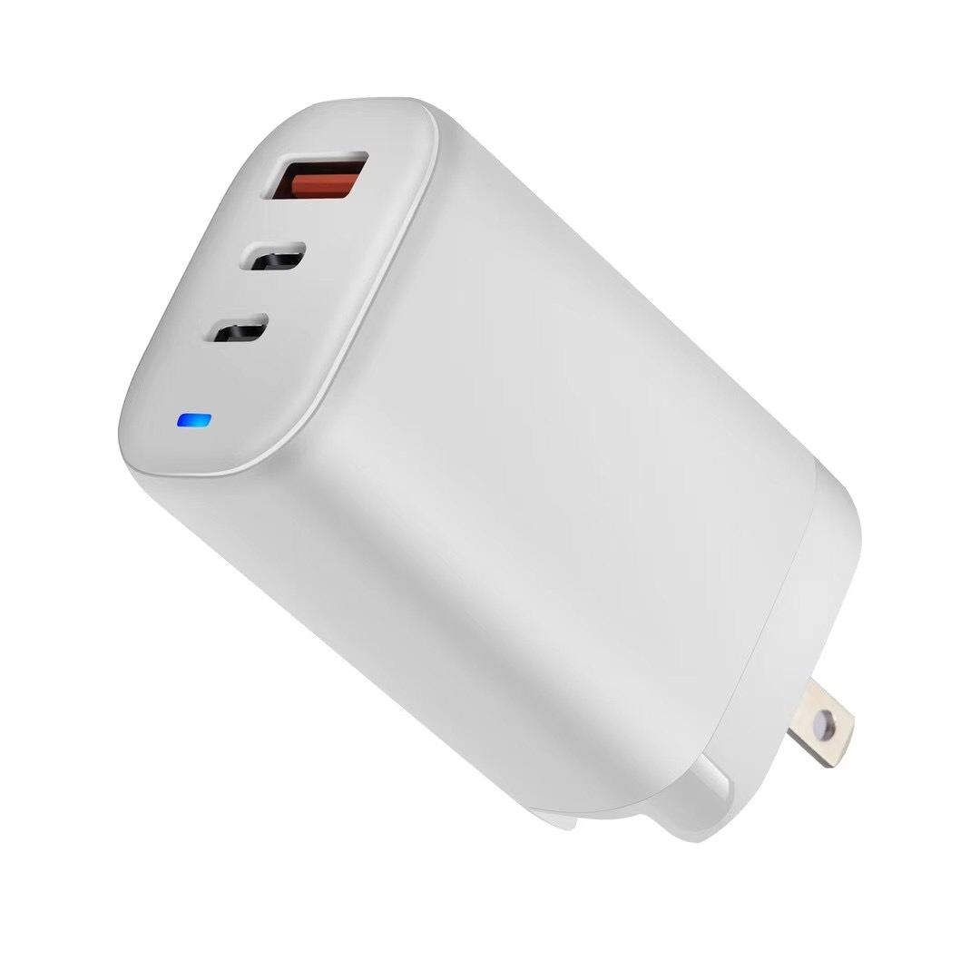 Obrázek Acer GaN 65W, three-port Charger, 2xUSB-C,1x TypeA