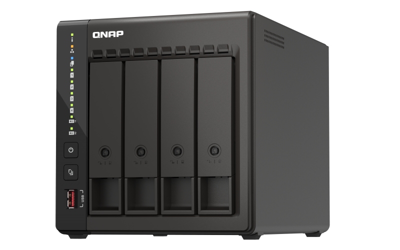 Obrázek QNAP TS-453E-8G (4core 2,6GHz, 8GB RAM, 4x SATA, 2x M.2 NVMe slot, 2x HDMI 4K, 2x 2,5GbE, 4x USB)