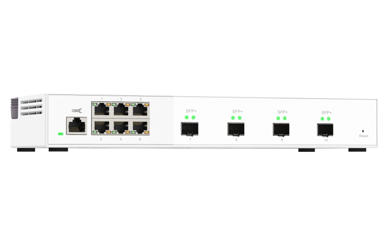 Obrázek QNAP řízený switch QSW-M2106-4S (6x 2,5GbE RJ45 a 4x 10GbE SFP+)