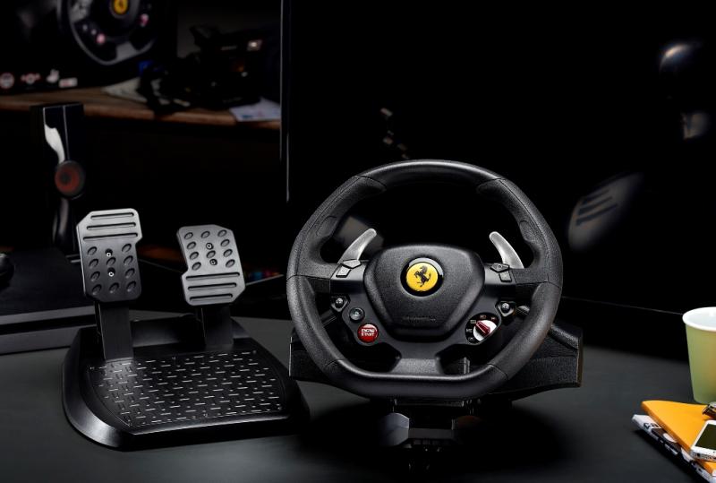 Obrázek Thrustmaster Sada volantu a pedálů T80 Ferrari 488 GTB Edition pro PS5, PS4 a PC 